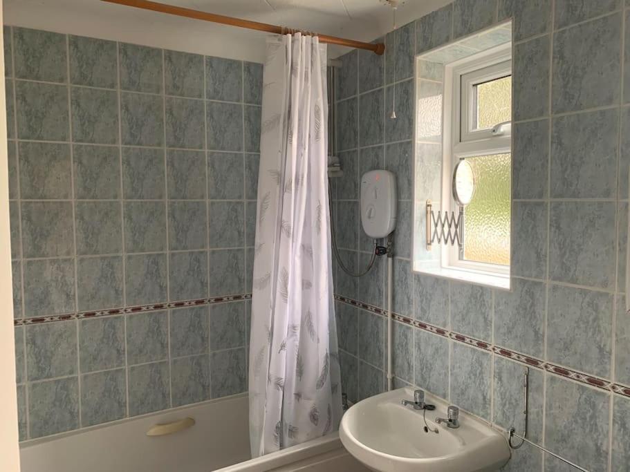 St Ives, King Bed Cosy Home, Parking, Fast Wi Fi St Ives  Buitenkant foto