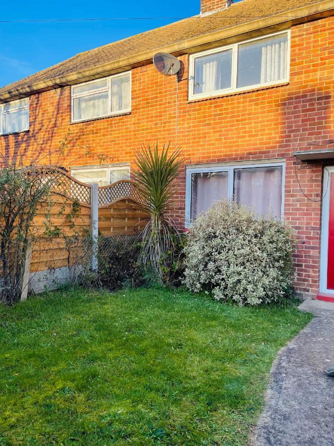 St Ives, King Bed Cosy Home, Parking, Fast Wi Fi St Ives  Buitenkant foto